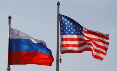 Moska dëbon dy diplomatë amerikanë për spiunazh