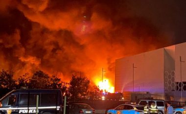 A kishte punonjës në fabrikë? Policia reagon për zjarrin në Maminas: Bllokohet përkohësisht autostrada Durrës-Tiranë