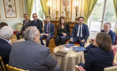 Kritikat e Macron për Kosovën, Bislimi zbulon se çfarë ka diskutuar me zyrtarë francezë në Paris
