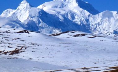 Orteku godet një grup alpinistësh në Tibet, shkakton dy të vdekur, pjesë e ekpit edhe shqiptarë