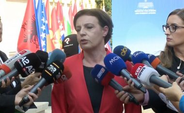 “Ndëshkim për Serbinë, më pas dialog”, ministrja e Jashtme e Kosovës: Të ngrihet statusi i vendit kandidat për në BE