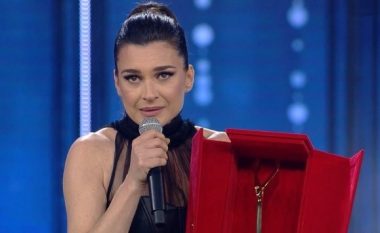 Elsa Lila nuk heq dorë nga Eurovision! Konkurron sërish në Festivalin e Këngës