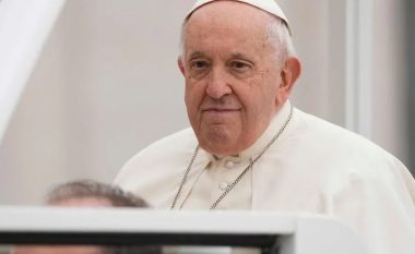 “Bekimi nuk i duhet mohuar askujt”, Papa Françesku për martesat mes të njëjtës gjini: Dy njerëz që e duan njëri-tjetrin