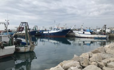 Gjendet trupi i pajetë i një 42-vjeçari në Portin e peshkimit në Durrës