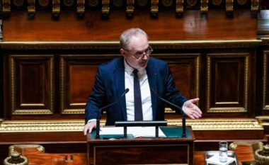 Drogoi deputeten me qëllim të abuzonte seksualisht, arrestohet senatori i njohur francez