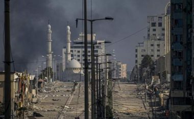 LUFTA/ Ushtria izraelite: Kemi përfunduar rrethimin e Gazës