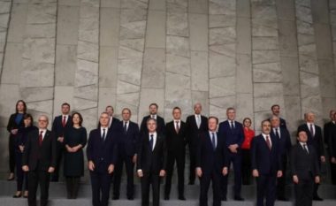 Samiti i Brukselit, Zëri i Amerikës: NATO dhe BE zotohen për ruajtjen e qëndrueshmërisë në Ballkanin Perëndimor