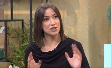 Gazetarja: Meshkujt shqiptarë nuk duan femra të zgjuara, kanë frikë