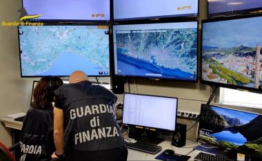 “Lumenj” droge nga Kalabria në Liguria, 27 të arrestuar dhe mbi 850 mijë euro të sekuestruara. Pjesë e bandës 4 shqiptarë