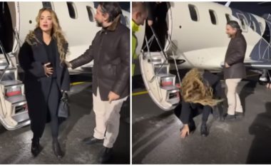 Vjen në atdhe për të festuar ditëlindjen, momenti kur Rita Ora prek me mall tokën e Kosovës (VIDEO)