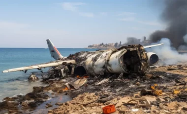 Rrëzohet avioni ushtarak gjatë stërvitjeve në detin Mesdhe, 5 të vdekur