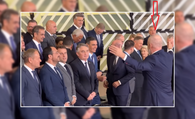 VIDEO/ Rama jep shfaqje në Samitin në Bruksel, “rreshton” liderët e BE-së, vetë dirigjent