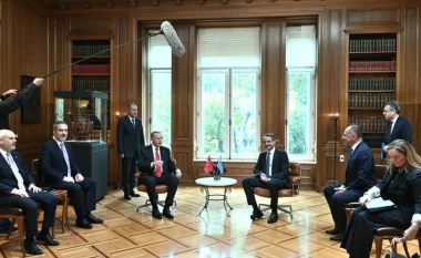 Vizita e Erdoganit në Greqi, nënshkruhen 15 marrëveshje! Nga ura e re në Evros te turizmi dhe eksportet