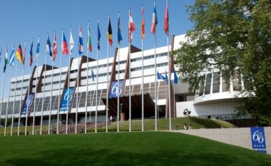 Këshilli Evropian hap negociatat me Ukrainën dhe Moldavinë