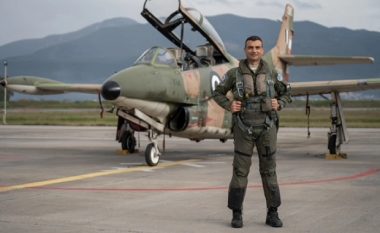 E rëndë, rrëzohet avioni i Forcave Ajrore greke, humb jetën piloti