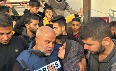Katër familjarë iu vranë në tetor, sot humbi djalin, gazetari i Al Jazeera shpërthen në lot: Ishte shpirt i shpirtit tim
