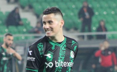 Odise Roshi shënon në Turqi