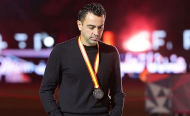 Xavi i bën me dije klubit se është gati të ndajë rrugët me dy futbollistë të rëndësishëm gjatë verës