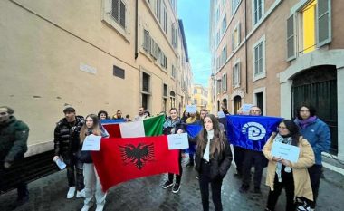 Protestë para Parlamentit italian kundër arrestimit të Sali Berishës