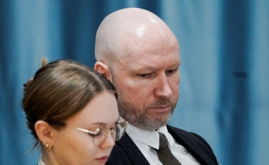 Vrasësi masiv norvegjez Breivik në “depresion të thellë”, thotë avokati i tij