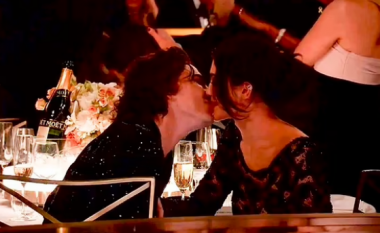 Kylie Jenner dhe Timothee Chalamet kryefjala e këtij “Golden Globes”