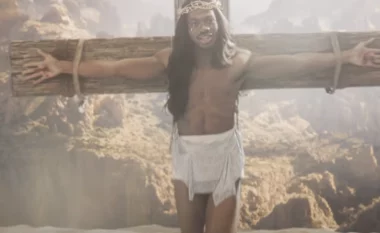 VIDEO/ Lil Nas u kërkon falje të krishterëve pas publikimit të videoklipit të ri, ja pse