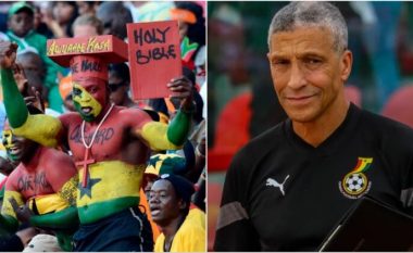 VIDEO / Nuk e përballoi humbjen, tifozi i revoltuar sulmon trajnerin e Ghanës