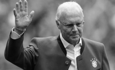 Derisa dergjej i sëmurë rëndë në shtrat, Beckenbauer pati dy dëshira – njëra prej të cilave nuk iu plotësua