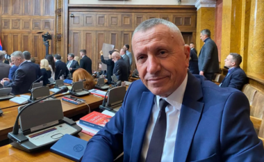 Deputeti shqiptar në Serbi: Shqiptarët të refuzojnë kërkesën për ushtri. Po merren vendime luftënxitëse!