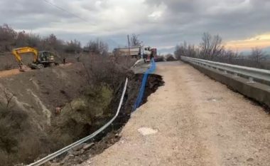 Shembet ura që lidh Shkodrën dhe Vaun e Dejës me Lezhën, 1000 banorë të bllokuar