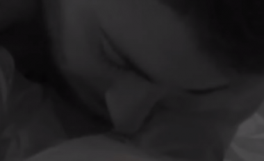 Tani nuk fshihen më, Meritoni puth në buzë Ilnisën para kamerave, ҫfarë ndodhi mes tyre (VIDEO)