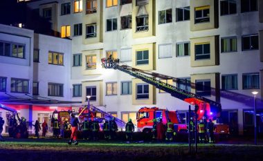 VIDEO/ Katër të vdekur nga zjarri në një spital në Hamburg, disa të plagosur