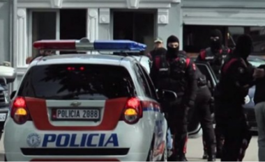 Megaoperacioni/ Policia shkatërron disa grupe të shpërndarjes së drogës