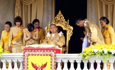 Fyeu familjen mbretërore, 30-vjeçari dënohet me 50 vite burg në Tajlandë