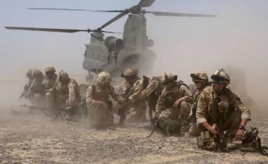 Forcat britanike i bashkohen stërvitjes më të madhe ushtarake të NATO-s që nga Lufta e Ftohtë
