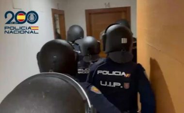 Çmontohet grupi kriminal në Spanjë, arrestohet “lideri” shqiptar, sekuestrohen 820 kg “miell”