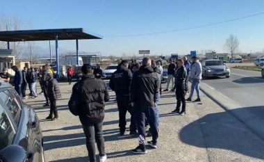 Protesta në Krujë: Kërkesa për dalje në autostradën e re Thumanë-Kashar, shtyn banorët në rrugë