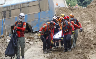 Rrëshqitja e dheut në Filipine, shkon në 68 numri i të vdekurve
