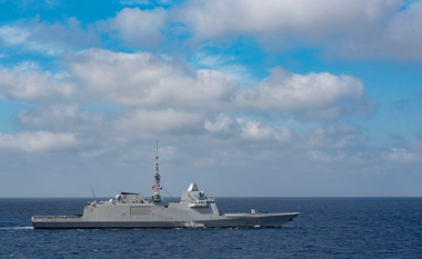 Anijet luftarake franceze kapin dronët nga Jemeni në Detin e Kuq 