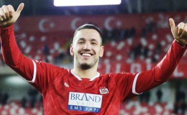 Rey Manaj “i çmuar” për Sivassporin, klubi turk kërkon 10 milionë euro për të