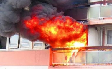 Përfshihet nga flakët apartamenti në Elbasan, lëndohet 55-vjeçari që u përpoq të fikte zjarrin
