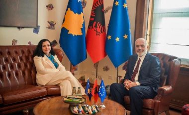 Samiti në Tiranë/ Presidentja Osmani ndan foto me Ramën: Diskutuam për të mirën e Kosovës dhe Shqipërisë