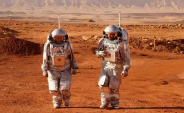 NASA kërkon katër vullnetarë për t’i dërguar në Mars