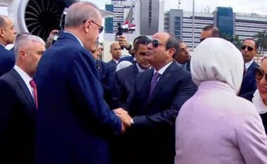 Erdogan viziton Egjiptin për herë të parë pas 12 vitesh