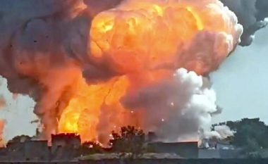 VIDEO/ 11 të vdekur nga shpërthimi në fabrikën e fishekzjarreve, dëshmitë rrëqethëse: Ishte si një tërmet