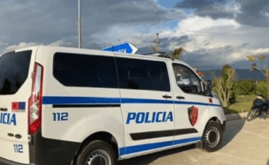 E rëndë në Tropojë, 20-vjeçari vritet me armë zjarri