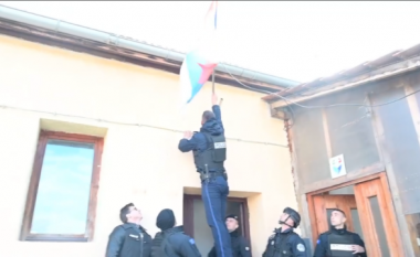 VIDEO / Mbyllen zyrat e strukturave paralele në Dukagjin, Sveçla e Krasniqi në terren me mesazh për Vuçiqin