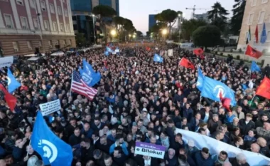“Në protestë ishin 120 mijë qytetarë”, Vokshi: Prezent edhe ish-drejtorët e Veliajt