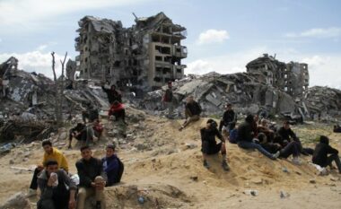 Vazhdojnë bisedimet për armëpushim në Gazë
