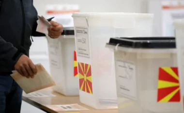Zgjedhjet presidenciale në Maqedoninë e Veriut, sonte skadon afati për mbledhjen e nënshkrimeve, 7 kandidatë zyrtarisht në garë